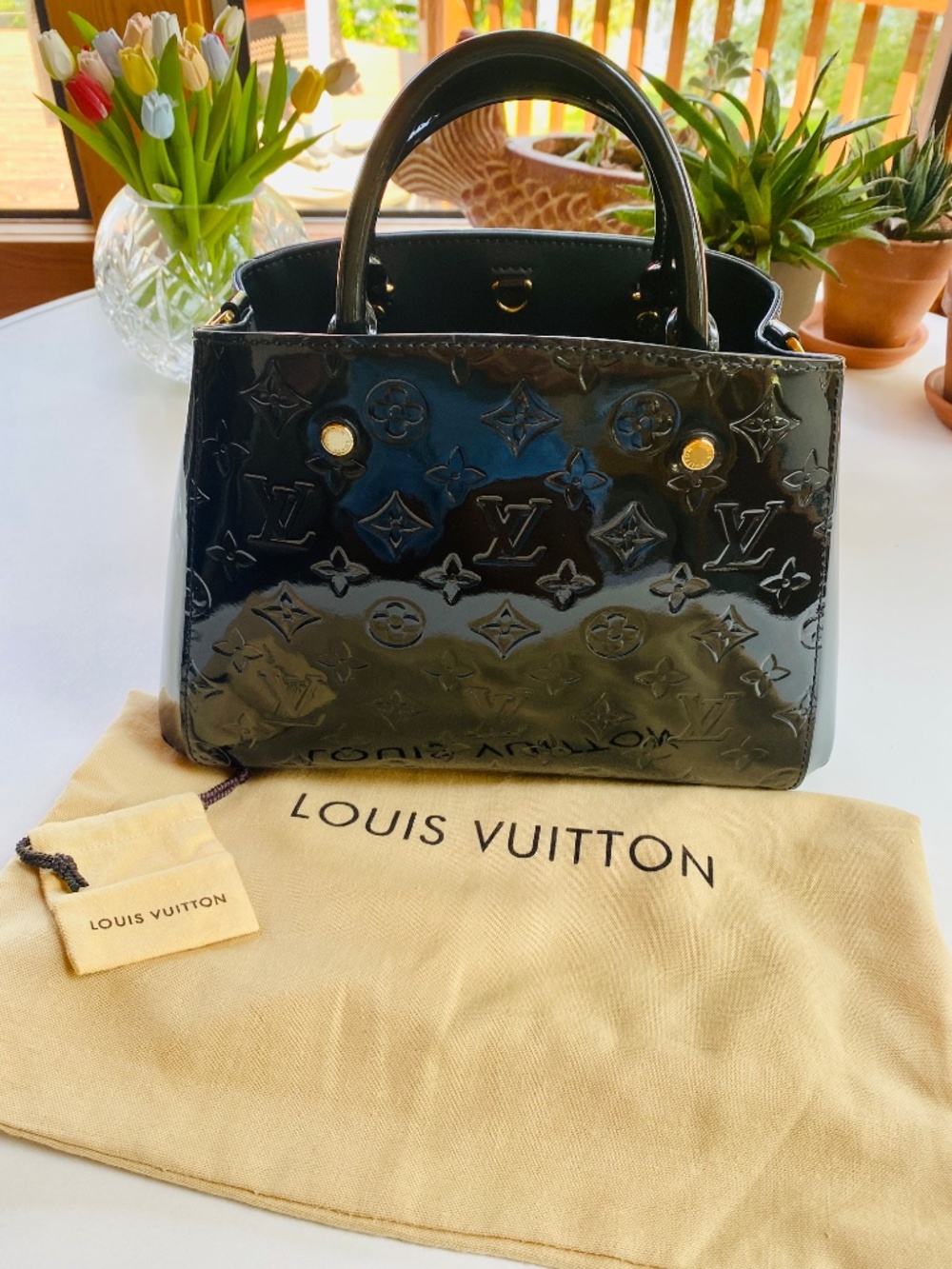 Louis Vuitton Vernis Brea MM Tote Bag Black Patent Leather | Pristine Hardware